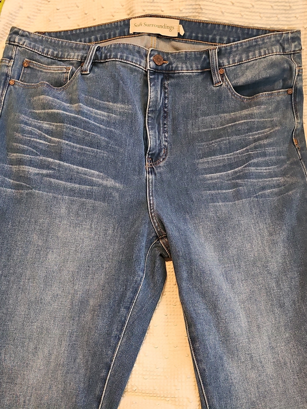 Soft Surroundings Women's Faded Blue Relaxed Jeans